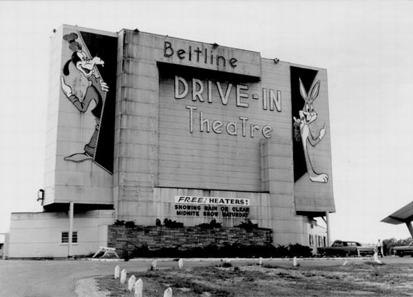 Beltline 3 Drive-In Theatre - Screen From Jack Loeks Theatres Collection